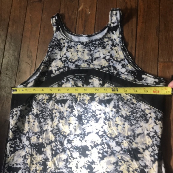Lululemon | Floral Pattern Black Mesh Tank Top - Picture 6 of 6